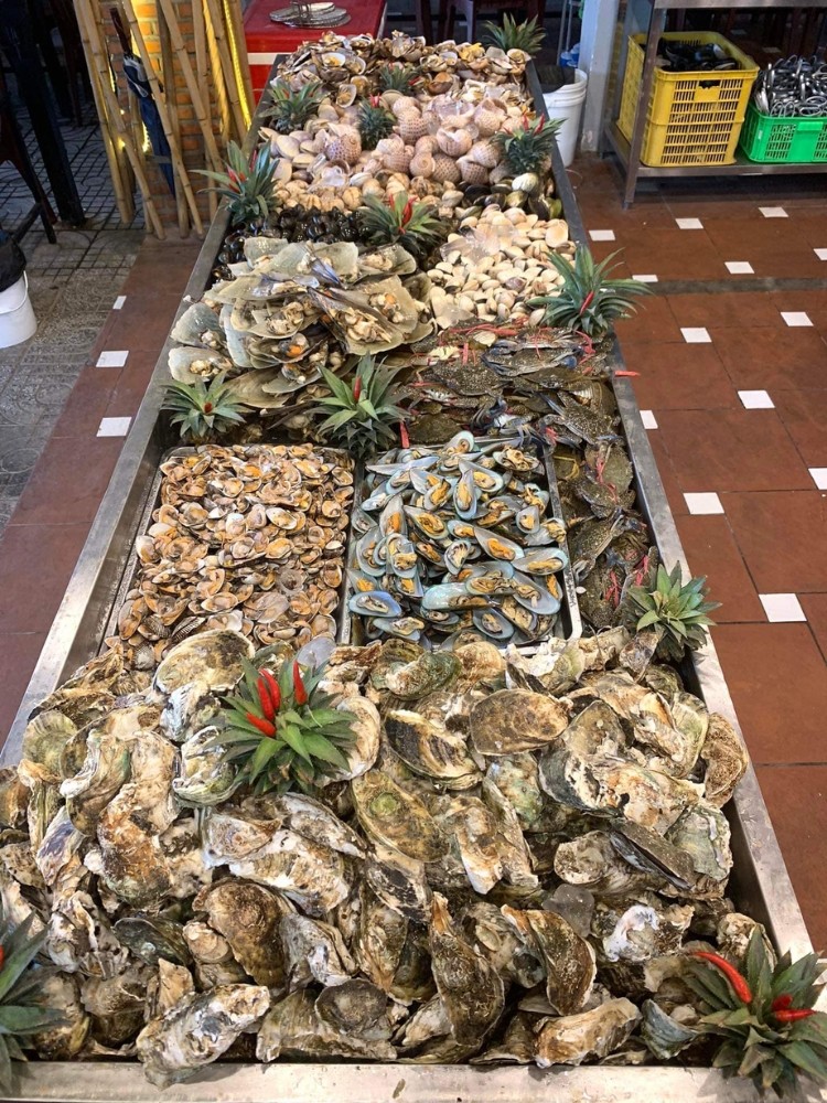 Khám Phá Top 20+ Nhà Hàng Buffet Hải Sản TP.HCM: Từ Trải Nghiệm Đẳng Cấp Đến Bữa Tiệc Ngon Rẻ 36 Buffet Phố Biển là địa chỉ quen thuộc với tín đồ hải sản tại Gò Vấp