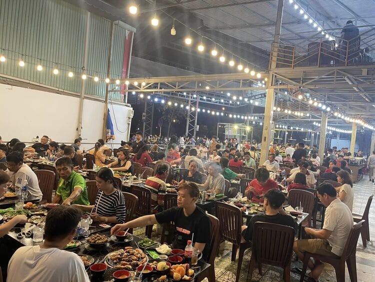 Top 10 Quán Buffet Nướng Thủ Đức Ngon Rẻ, Đáng Thử Nhất 2024 14 Buffet Phố Biển thường xuyên đông khách vào giờ cao điểm