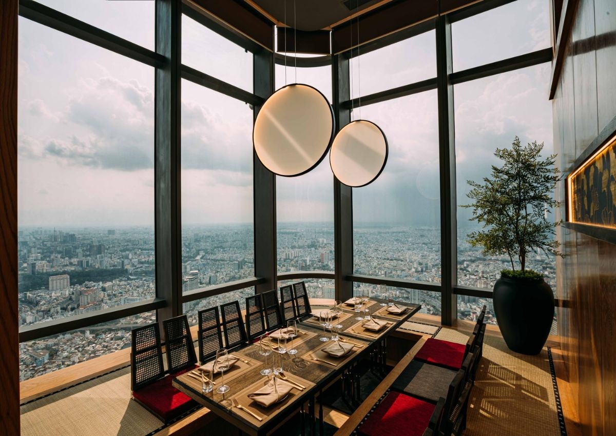 Khám Phá 12 Nhà Hàng View Đẹp Sài Gòn: Trải Nghiệm Ẩm Thực Đẳng Cấp Cùng Không Gian Ấn Tượng 23 Nhà hàng Tenku Sài Gòn