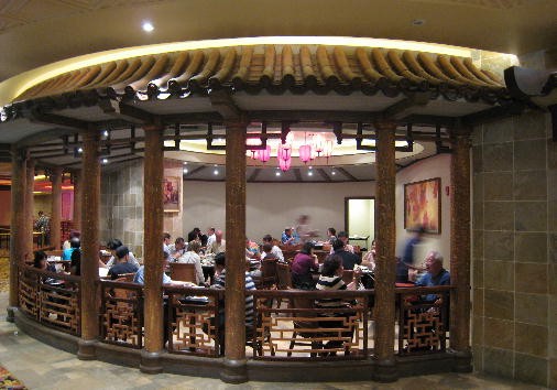 Review Nhà Hàng Ping Pang Pong: Khám Phá Nét Ẩm Thực Trung Hoa Độc Đáo Tại Las Vegas 2 Ngoại cảnh nhà hàng Ping Pang Pong tại Gold Coast Casino