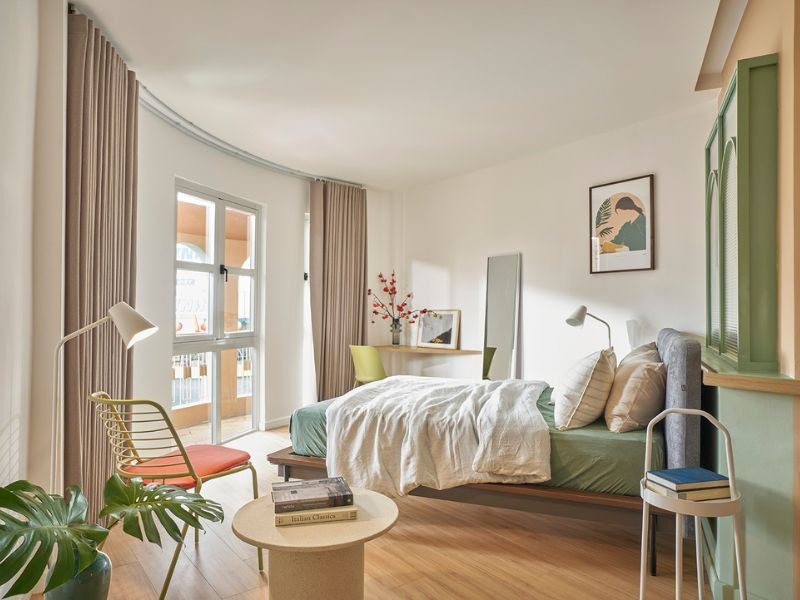 Khám Phá Top 15 Homestay Sài Gòn Độc Đáo, "Chill" Hết Nấc Cho Chuyến Đi Hoàn Hảo 10 Phòng ngủ có tầm nhìn ra vườn mát mẻ tại homestay M Village Sài Gòn