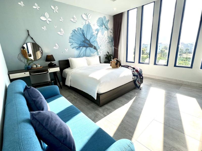 Khám Phá Top 15 Homestay Sài Gòn Độc Đáo, "Chill" Hết Nấc Cho Chuyến Đi Hoàn Hảo 12 Phong cách Indochine đặc sắc và độc đáo của Chez Mimosa Home Sài Gòn