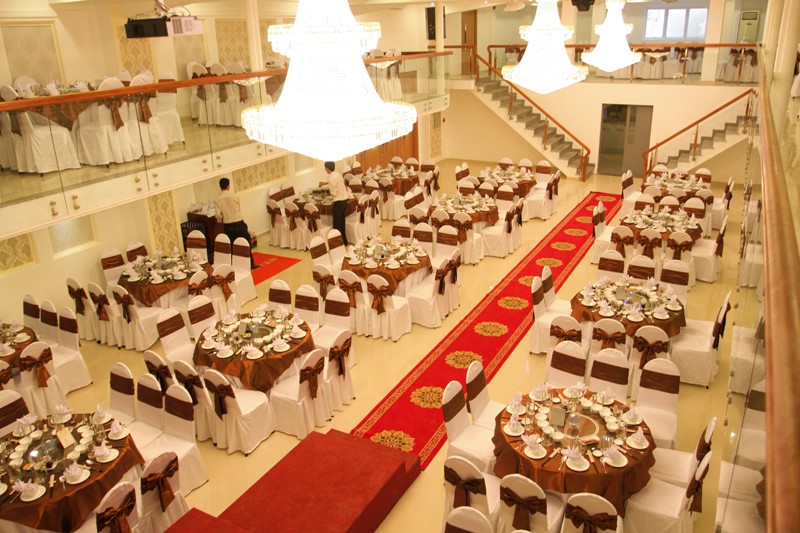 Khám Phá Top 10 Nhà Hàng Tiệc Cưới Quận 7 Đẳng Cấp Cho Ngày Trọng Đại 13 Sảnh tiệc cưới với thiết kế Minimalist tinh tế tại Seventh Palace