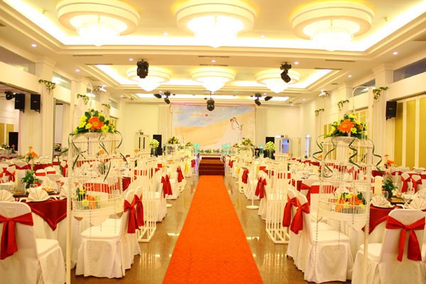 Không gian sảnh tiệc cưới sang trọng tại Sun Palace Quận 6
