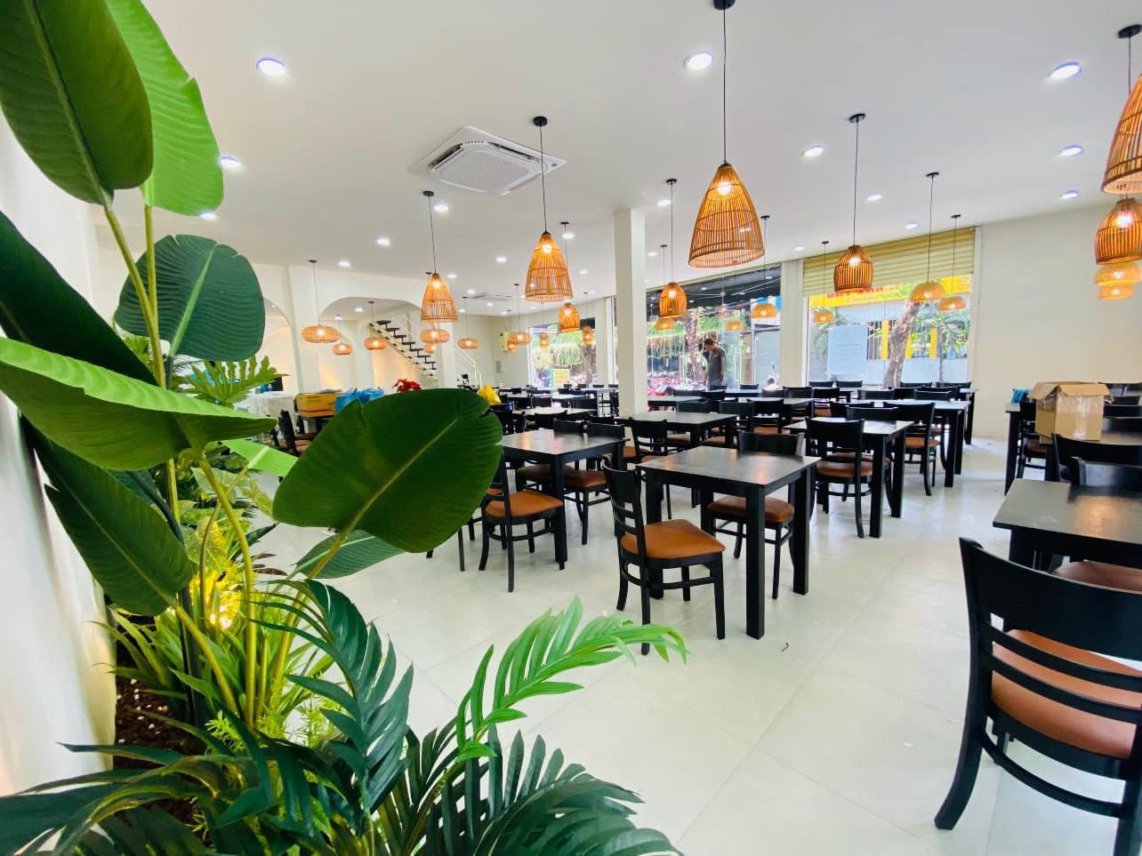 Khám phá 16 Quán Beefsteak Ngon Sài Gòn "Đáng Đồng Tiền Bát Gạo" 17 Phần beefsteak đầy đặn tại Beef Steak 100g