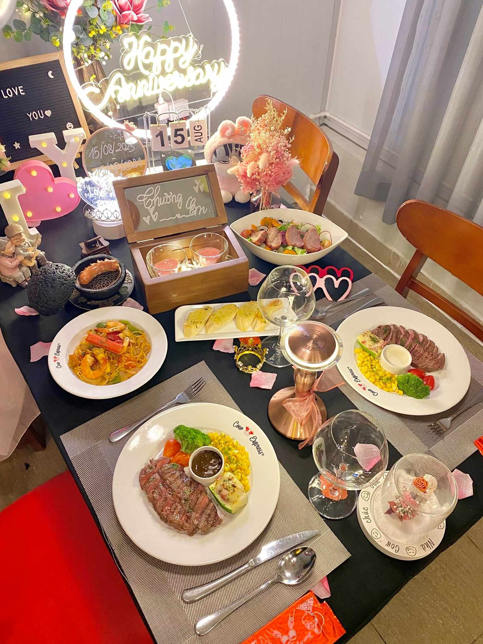 Khám phá 16 Quán Beefsteak Ngon Sài Gòn "Đáng Đồng Tiền Bát Gạo" 19 Set tiệc bắt mắt tại Cow Express American Beefsteak